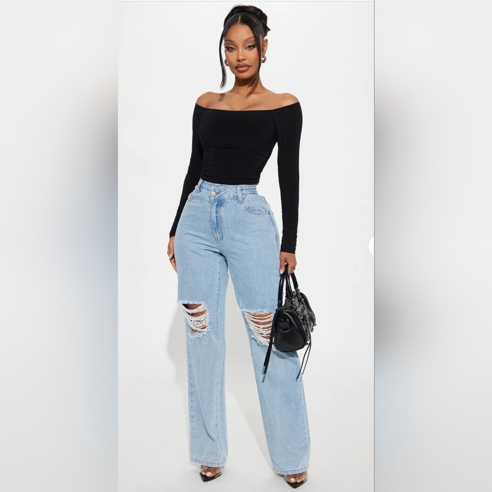 Fashion Nova Light Blue Distressed High Rised/ Wide Leg Jeans Size 15